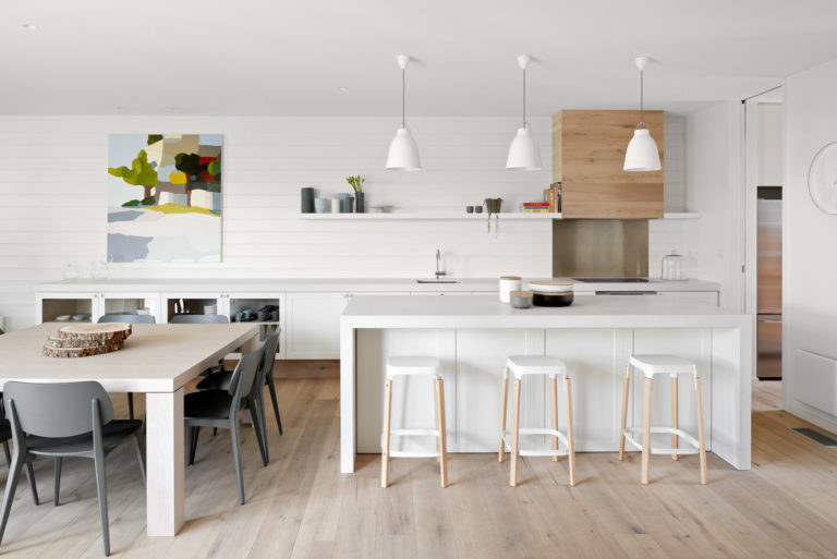 A 4-Bed Beach House by Pleysier Perkins | Wowow Home Magazine