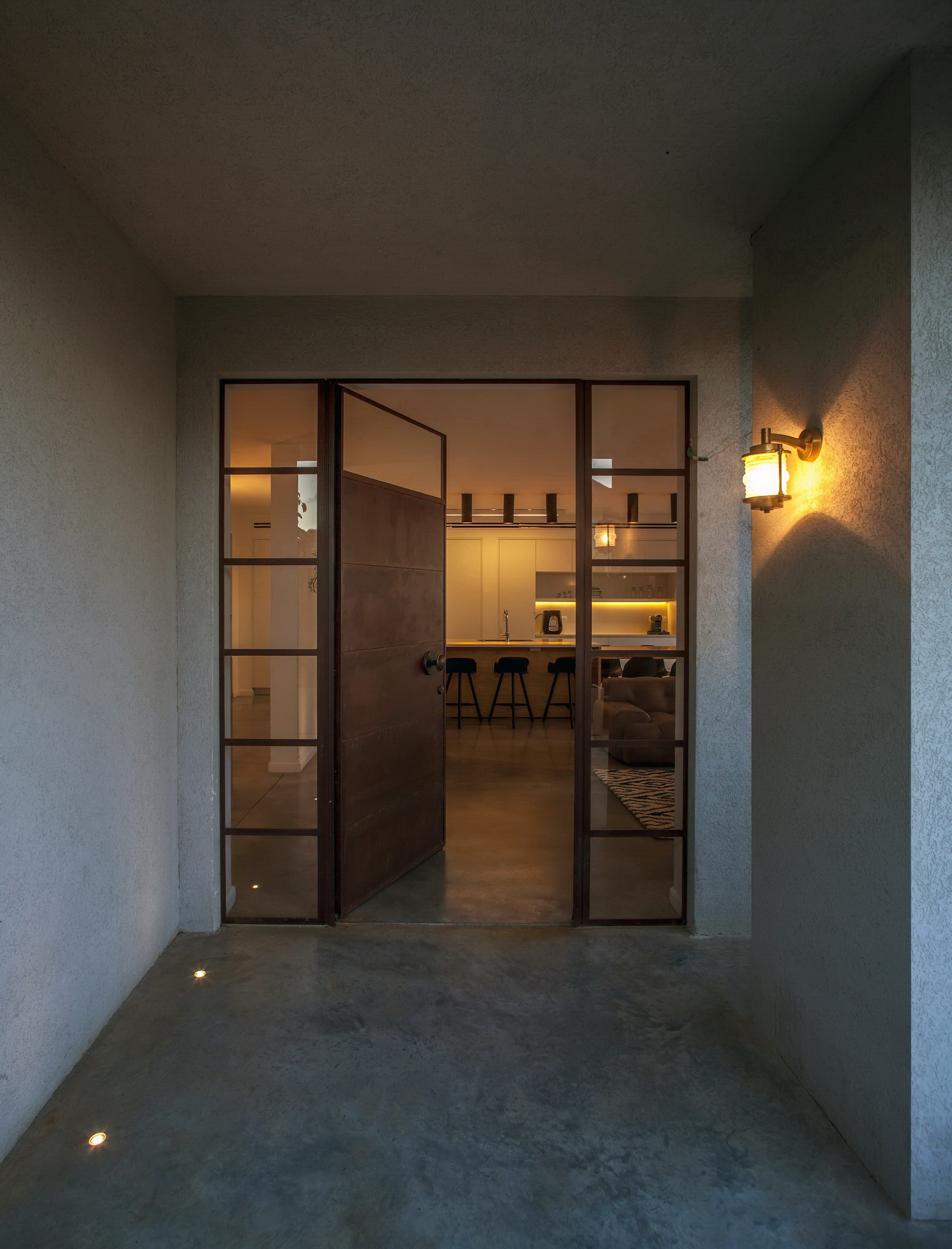 A Modern Kibbutz House by Henkin-Shavit Studio