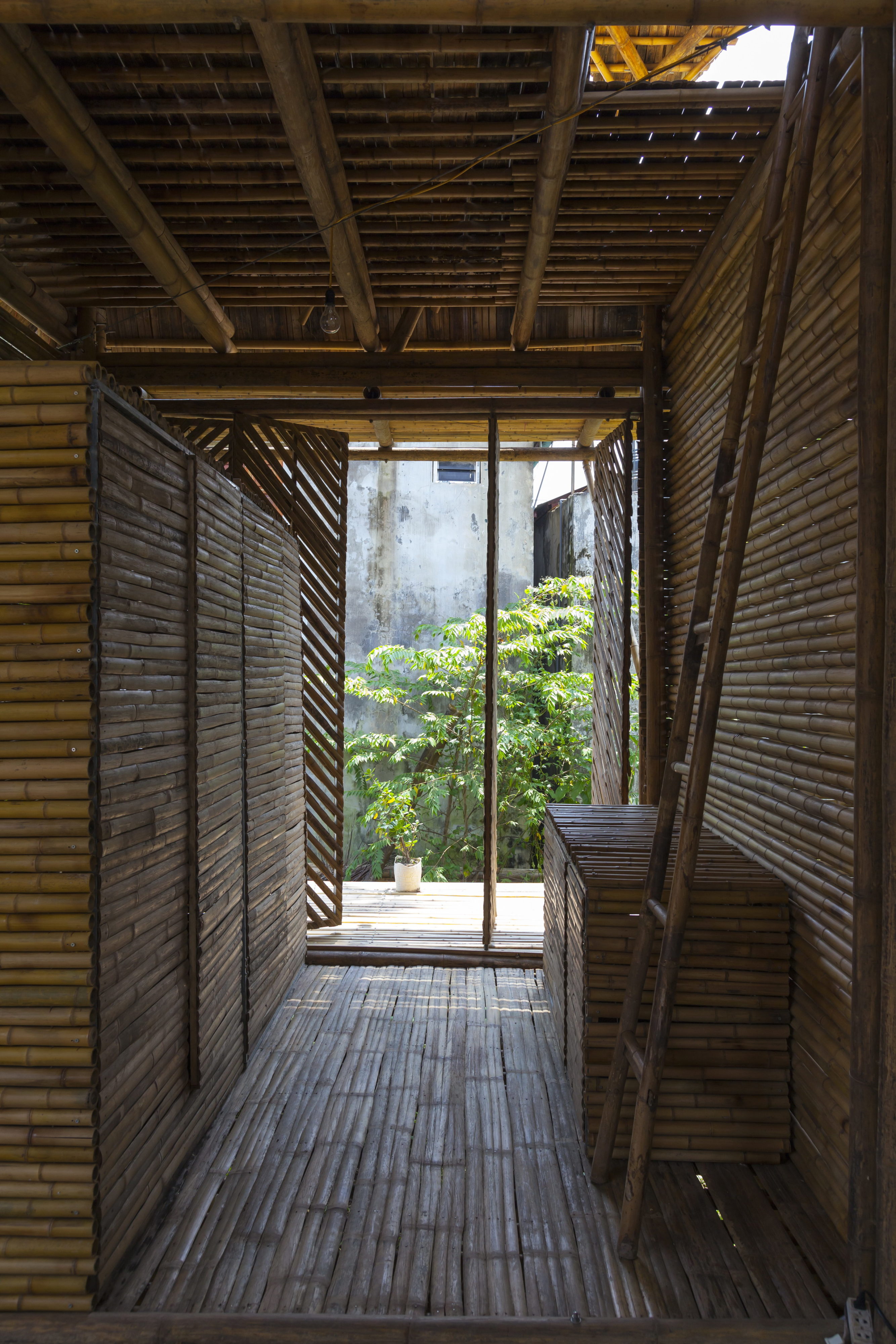 Blooming Bamboo Home by H&P Architects