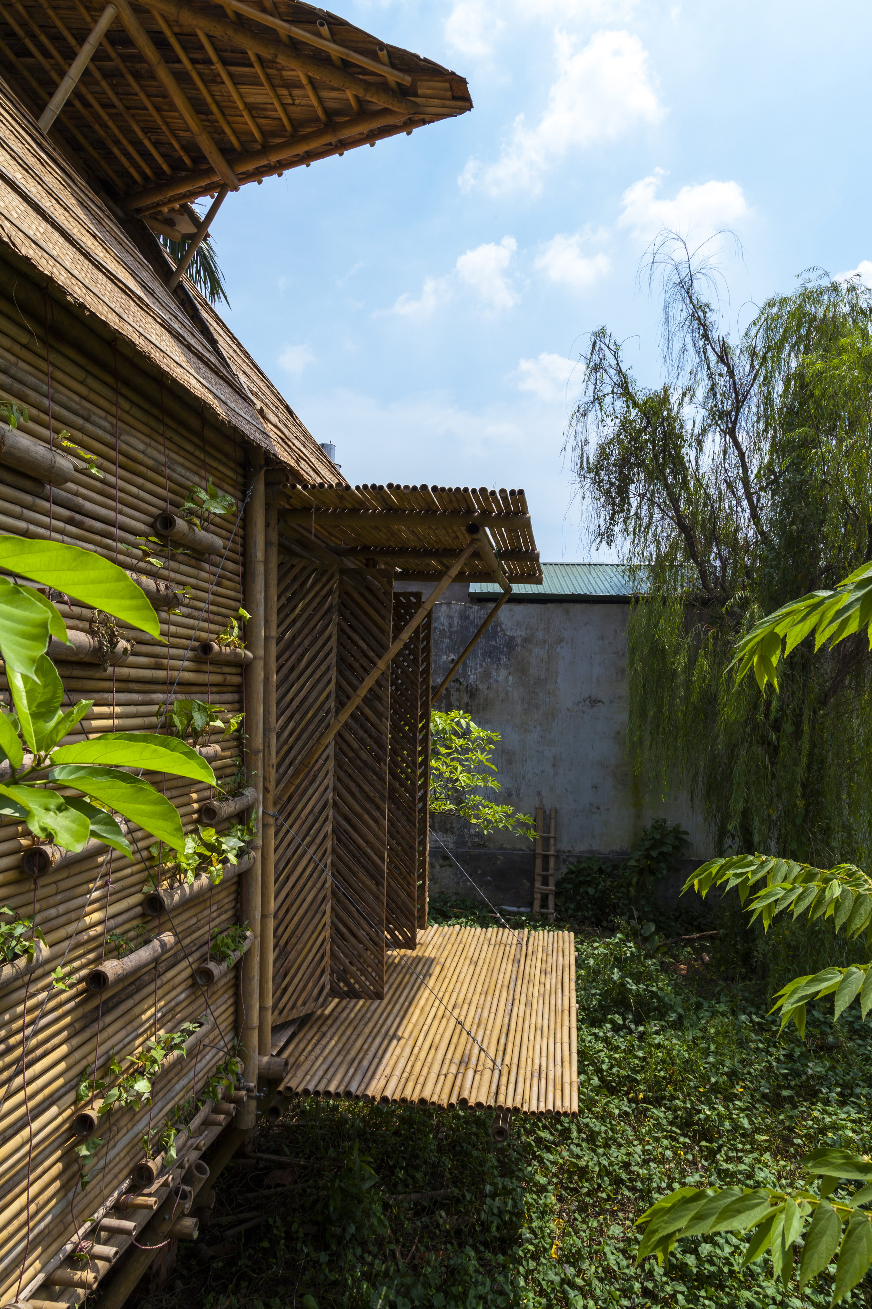 blooming-bamboo-home-by-h-p-architects-wowow-home-magazine