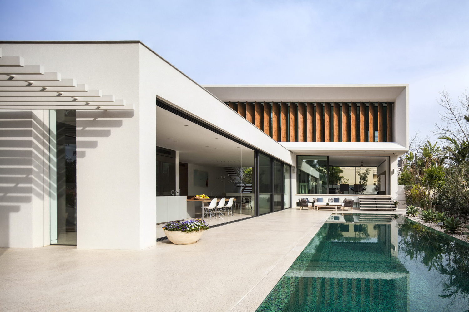 Mediterranean Villa by PazGersh Architecture + Design | Wowow Home Magazine