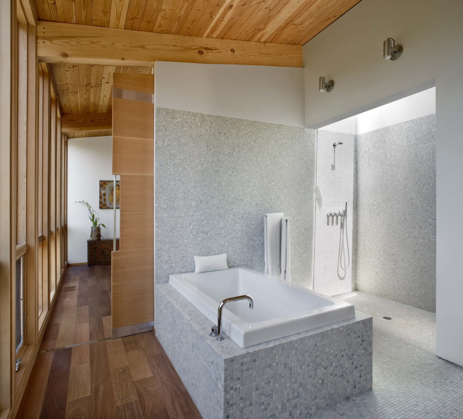 Sebastopol Residence by Turnbull Griffin Haesloop Architects