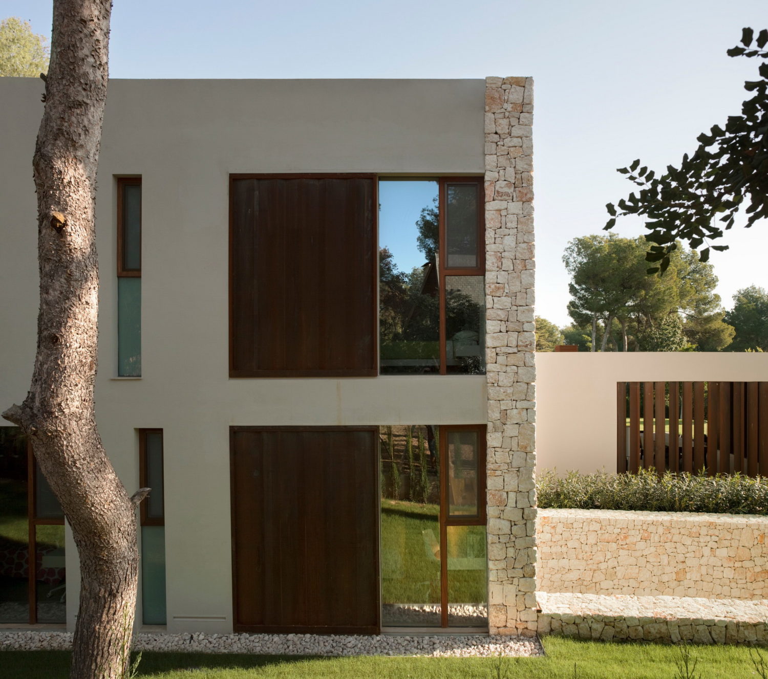 The Forest House by Ramón Esteve Estudio de Arquitectura