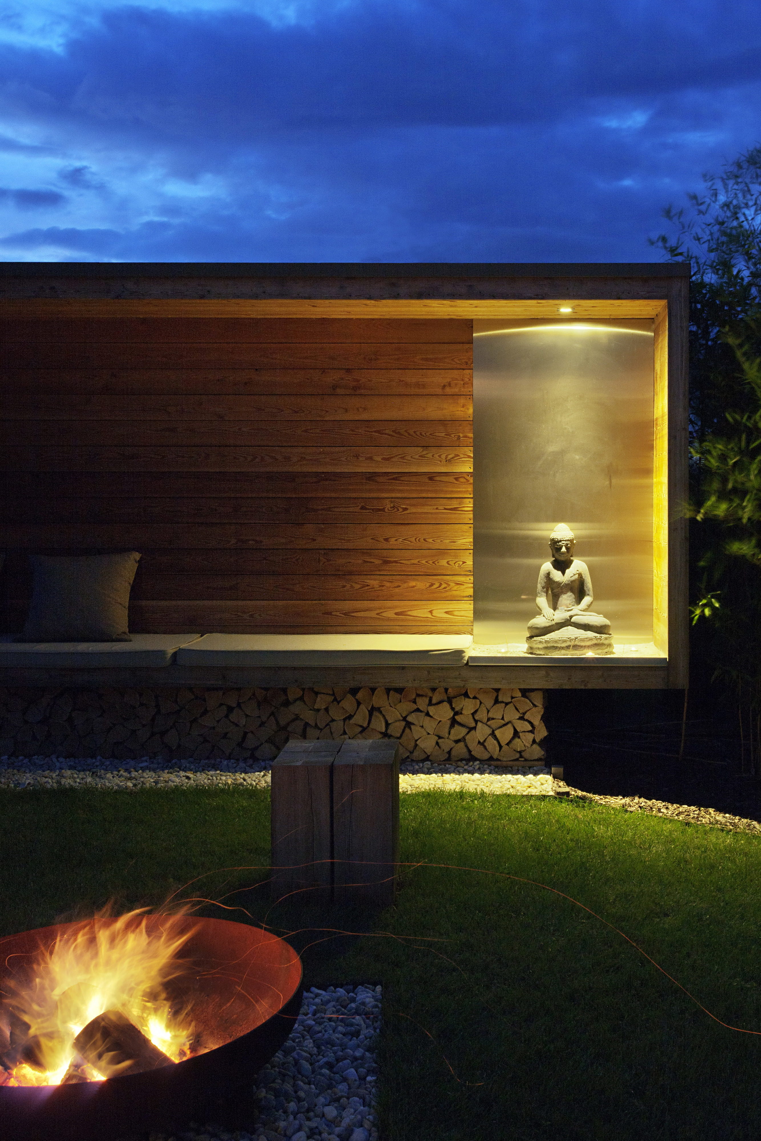 Holiday Cottage by Toth Project
