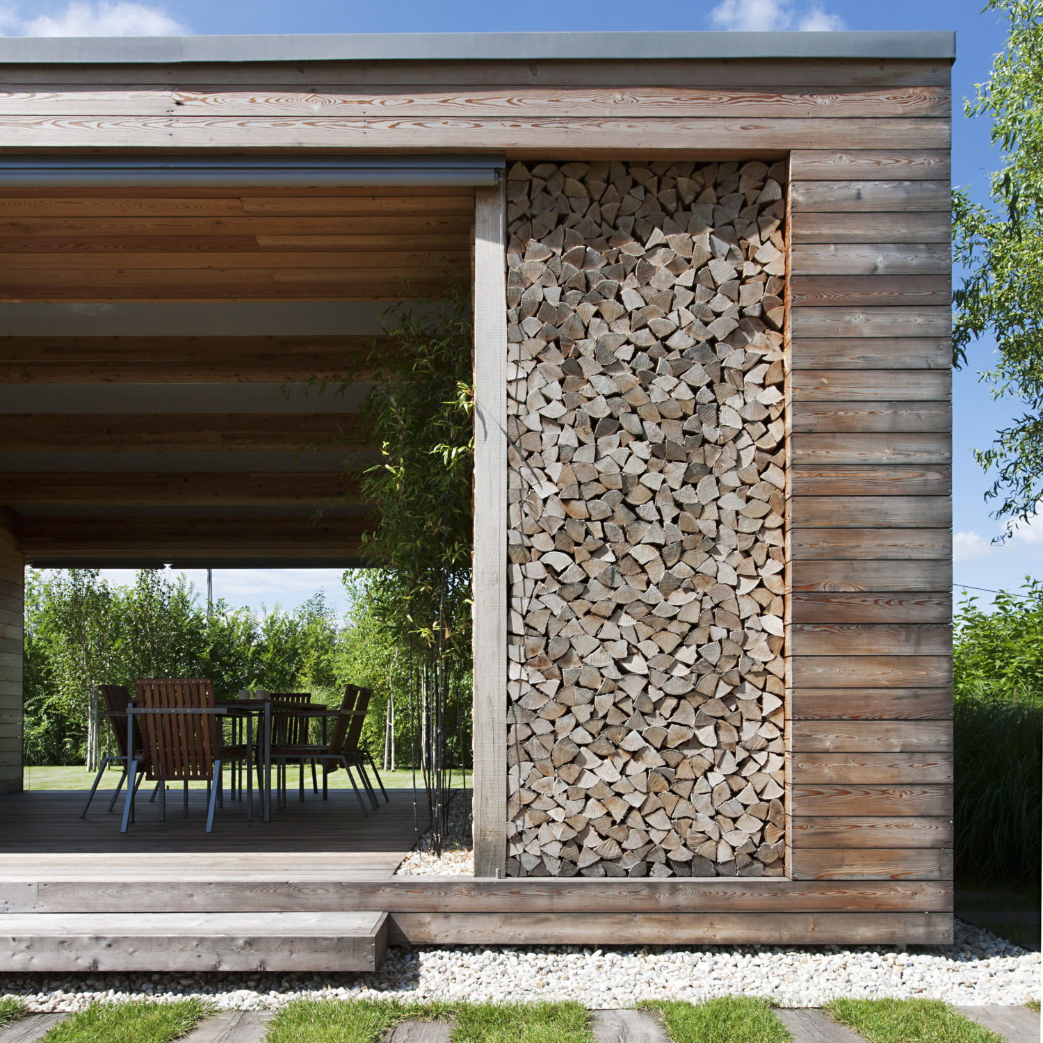 Holiday Cottage by Toth Project