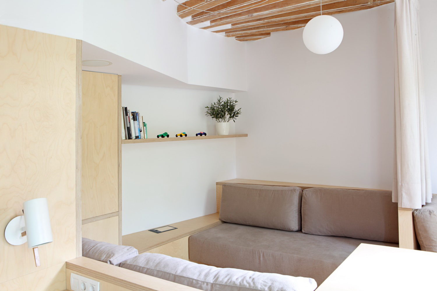 Piso Pujades11 | Small Apartment in Barcelona