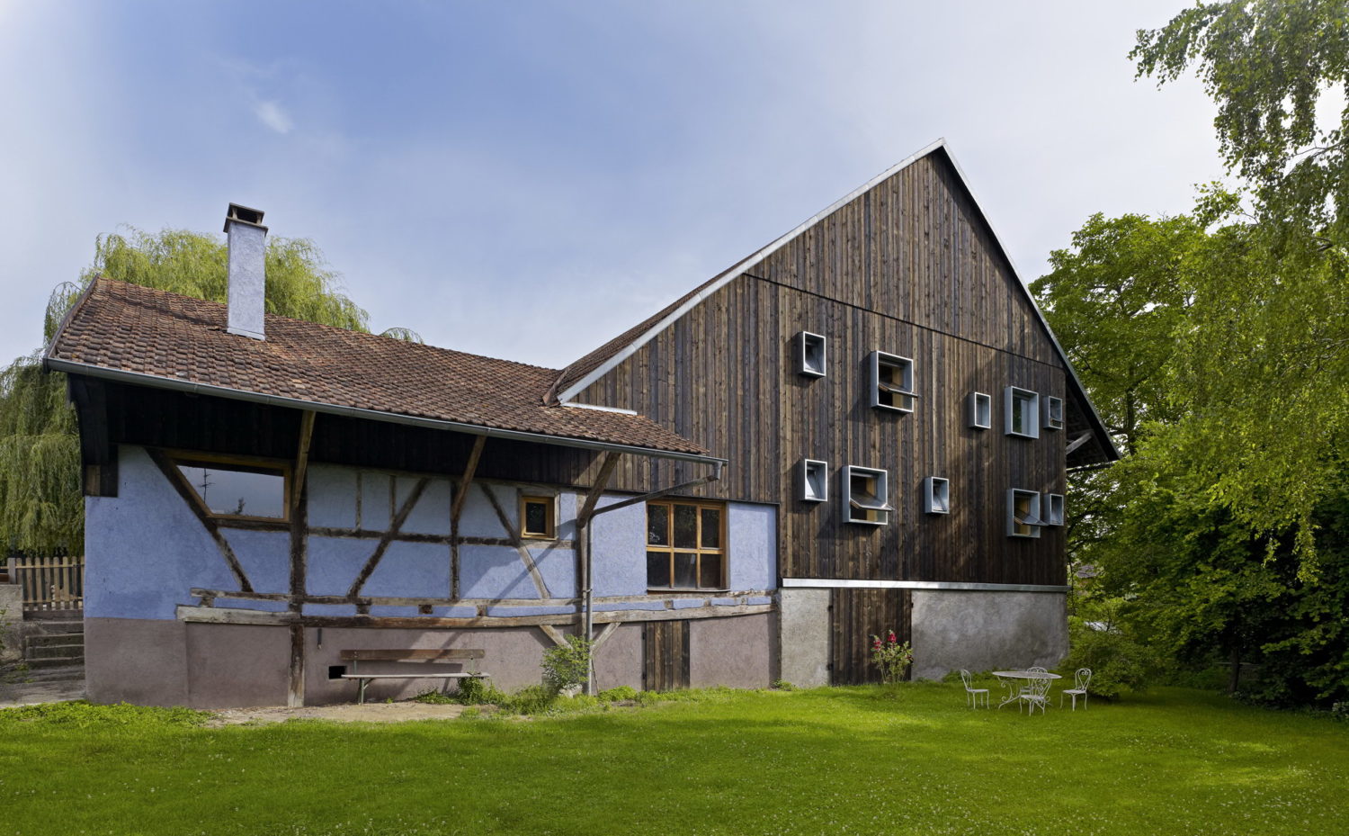 Farm Building Renovation by Loïc Picquet Architecte