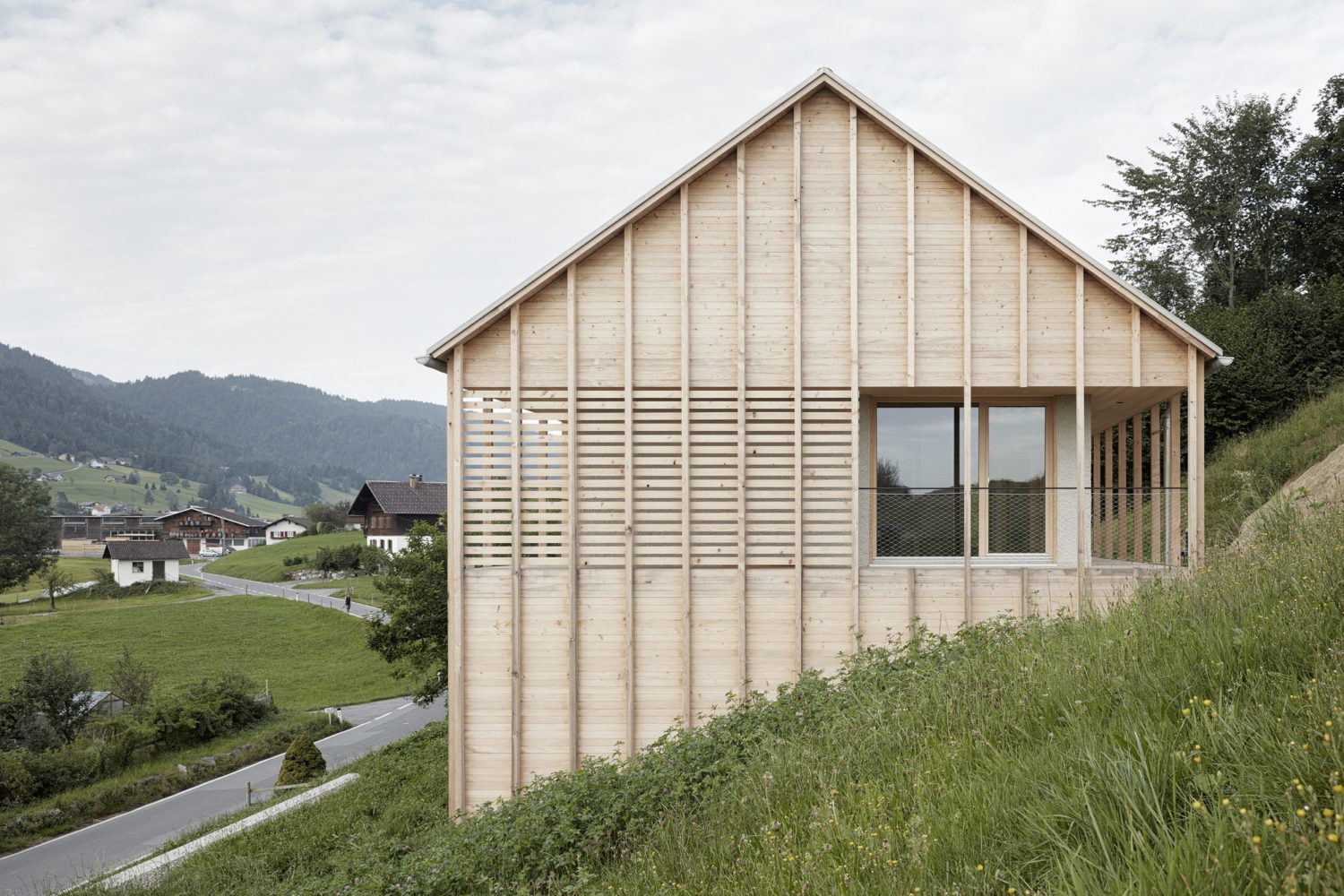 Höller House by Innauer-Matt Architekten