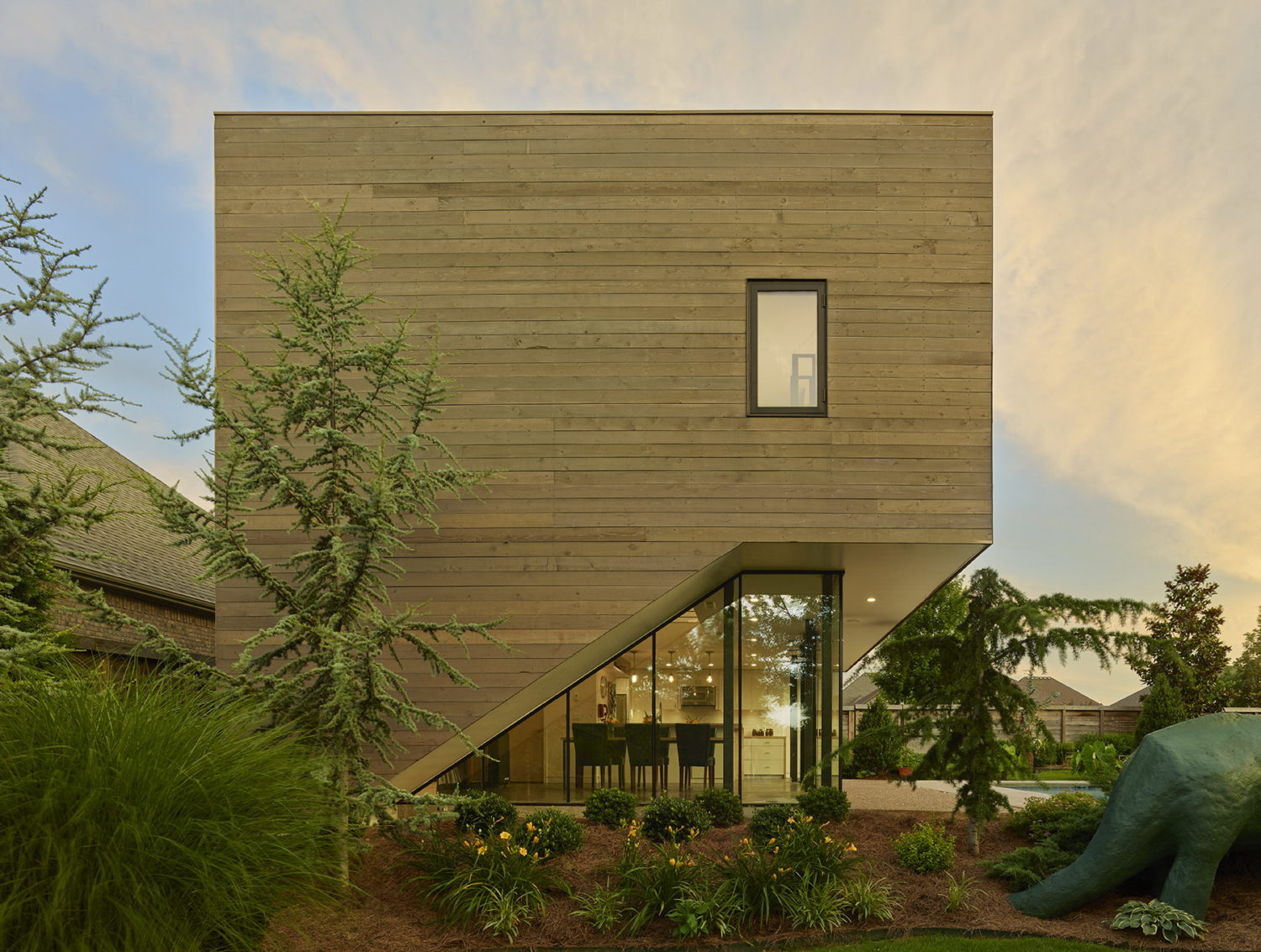 Srygley Pool House by Marlon Blackwell Architects