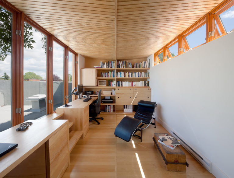 Bernier-Thibault Residence by Paul Bernier Architecte | Wowow Home Magazine