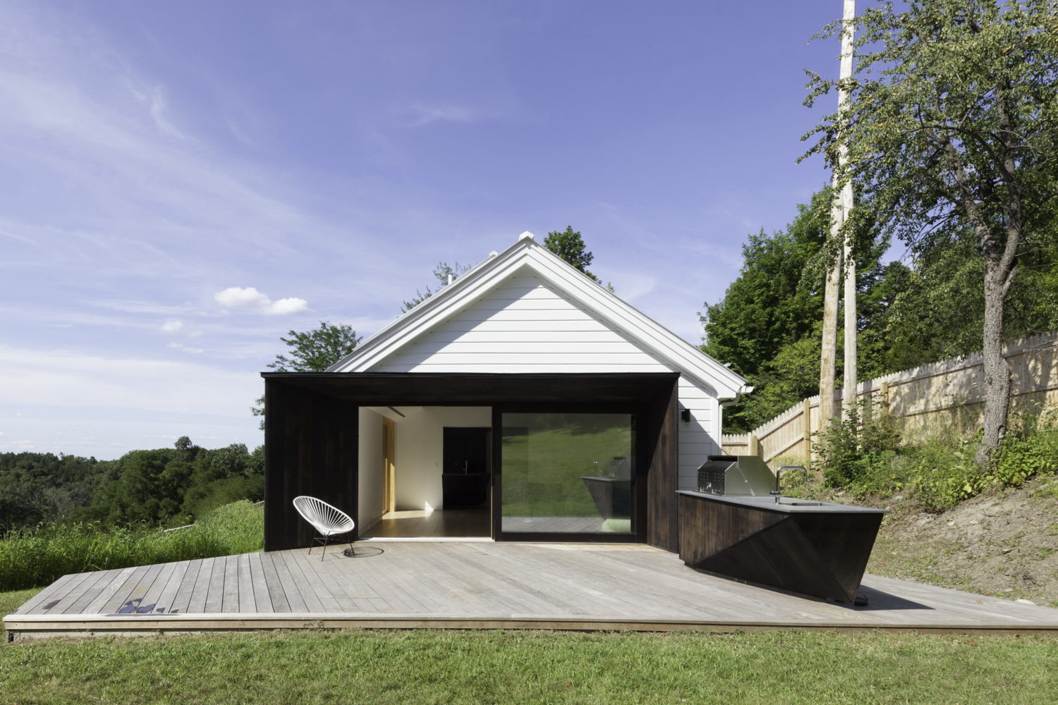 Grace Hill | Guest House by *Multiplicities