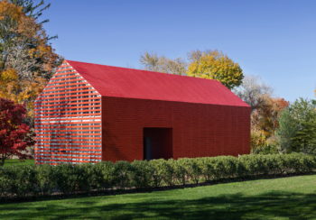 Red Barn | Artist's Retreat by Roger Ferris + Partners