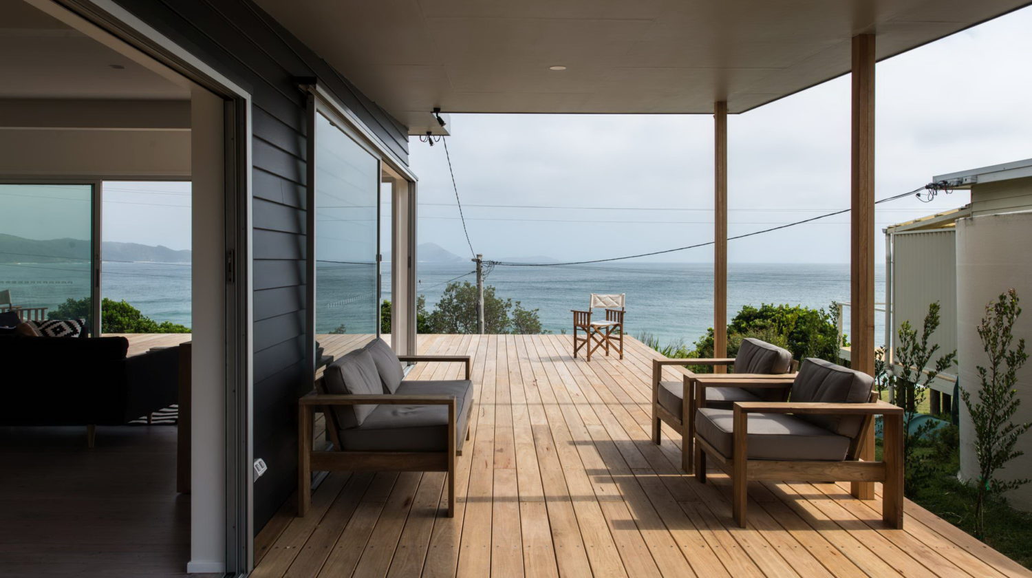 Seal Rocks House | Beach Shack by Bourne Blue Architecture