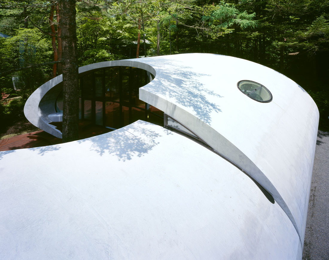 Shell House | Futuristic Forest Home by ArtechnicShell House | Futuristic Forest Home by Artechnic