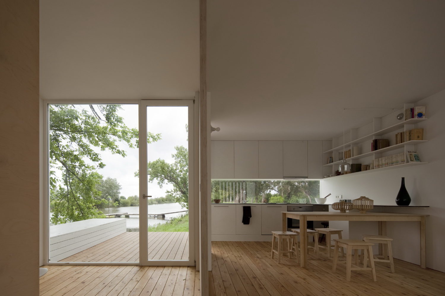 Treehouse Riga | Modular Houses by Appleton & Domingos