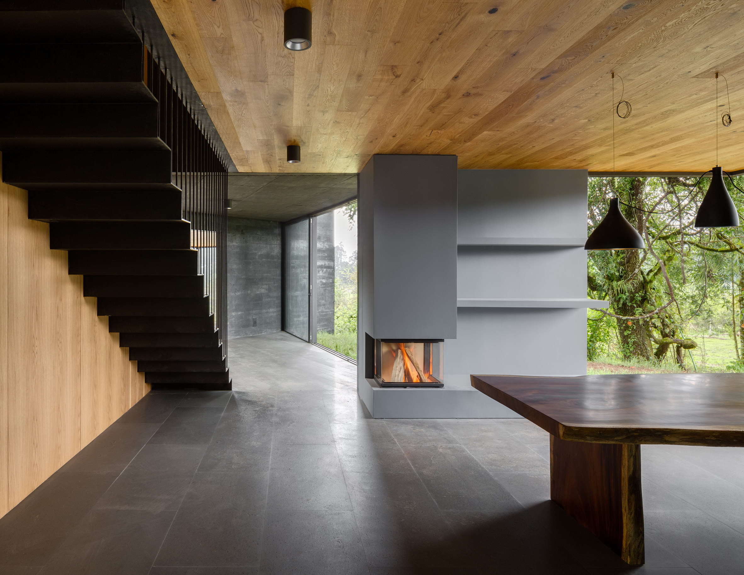 Casa Bruma | Nine Black Concrete Boxes
