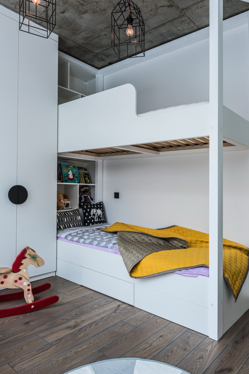 Monochrome Interior of House on Stilts by Dizaino Virtuvė