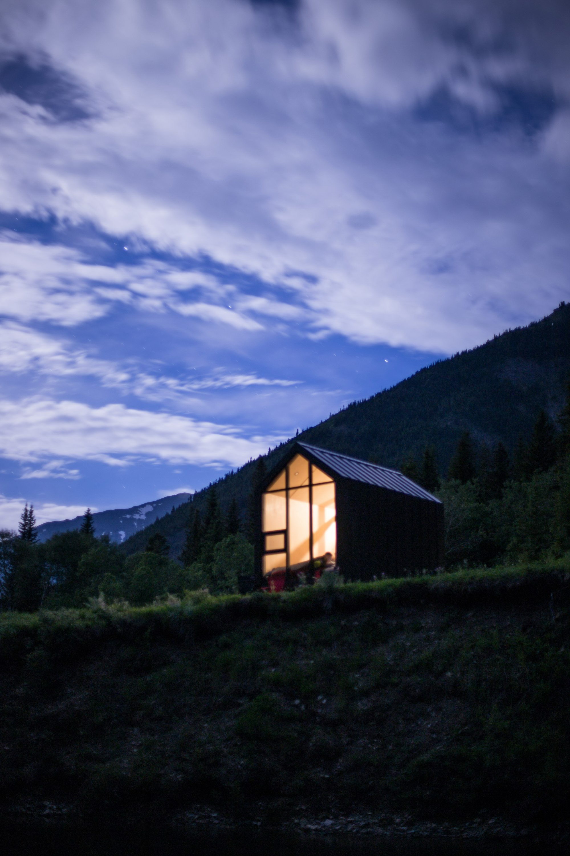 The Mono | Prefab Cabin by DROP Structures