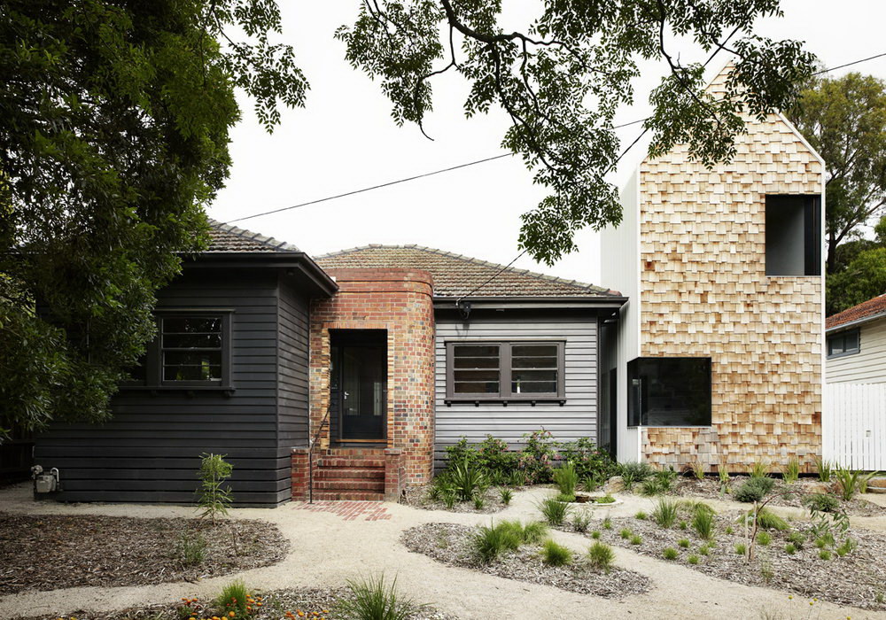 Tower House | Weatherboard Home Renovation by Austin Maynard Architects