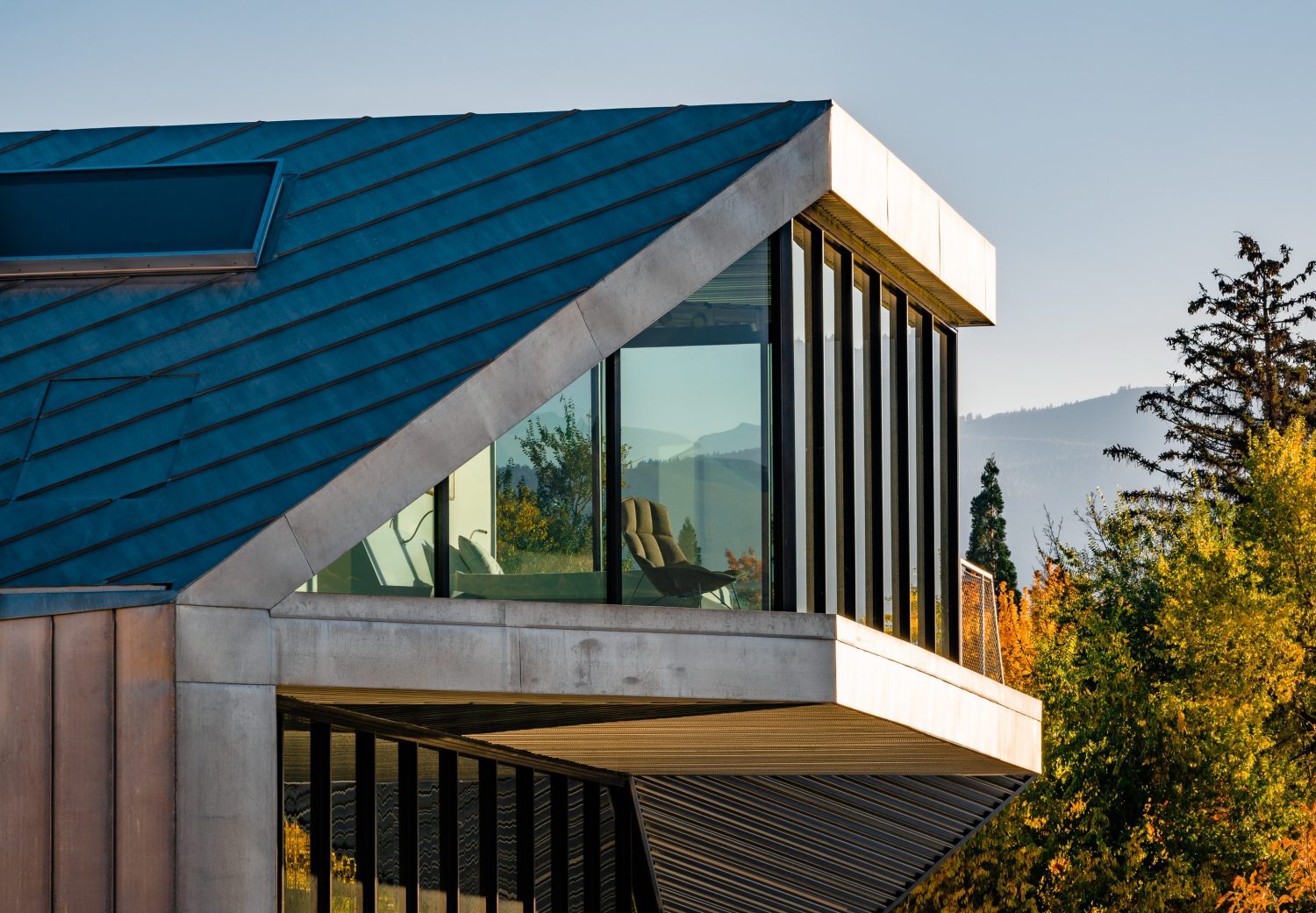 Shapeshifter House by Ogrydziak & Prillinger Architects
