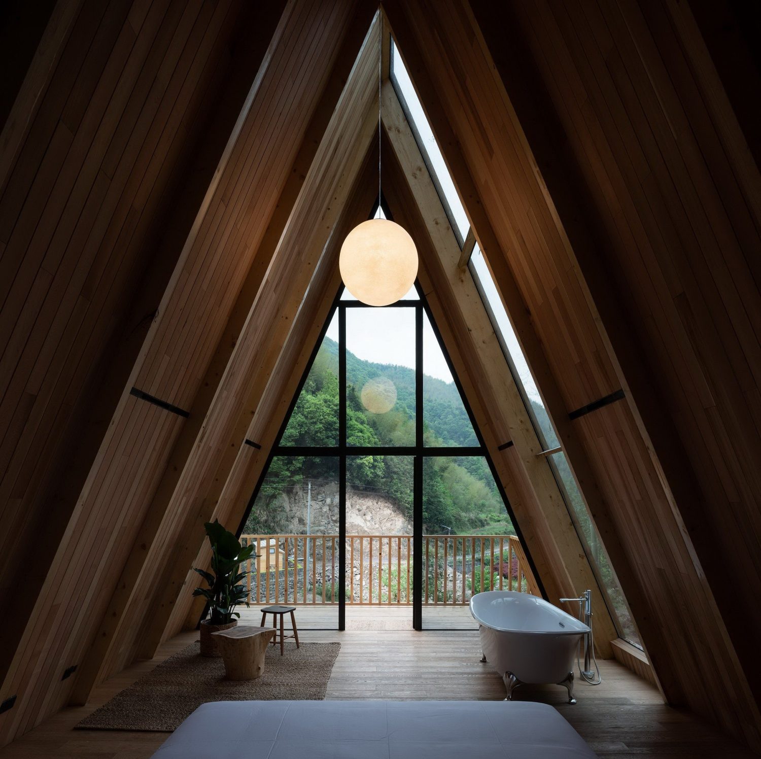 Treewow Tribe – A-Frame Tree Houses by Monoarchi