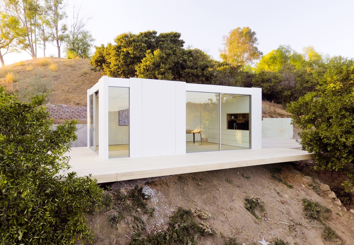 Backyard Studio in LA – Prefab Cabin by Cover