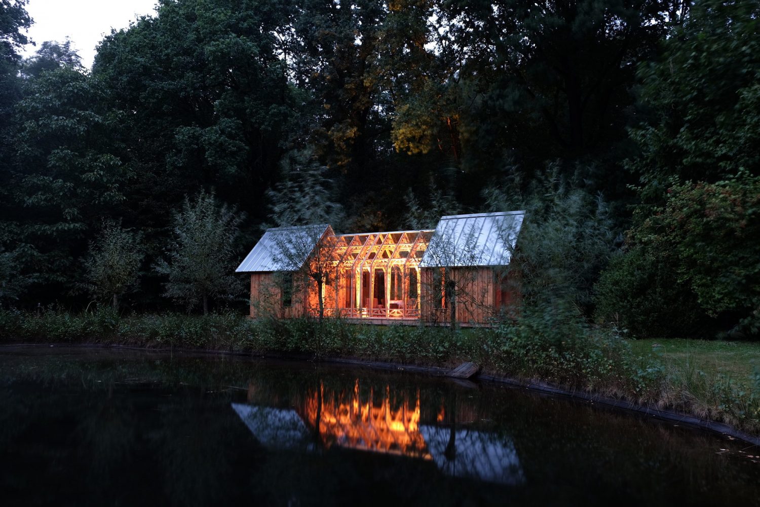 Dynamic Garden House by Caspar Schols