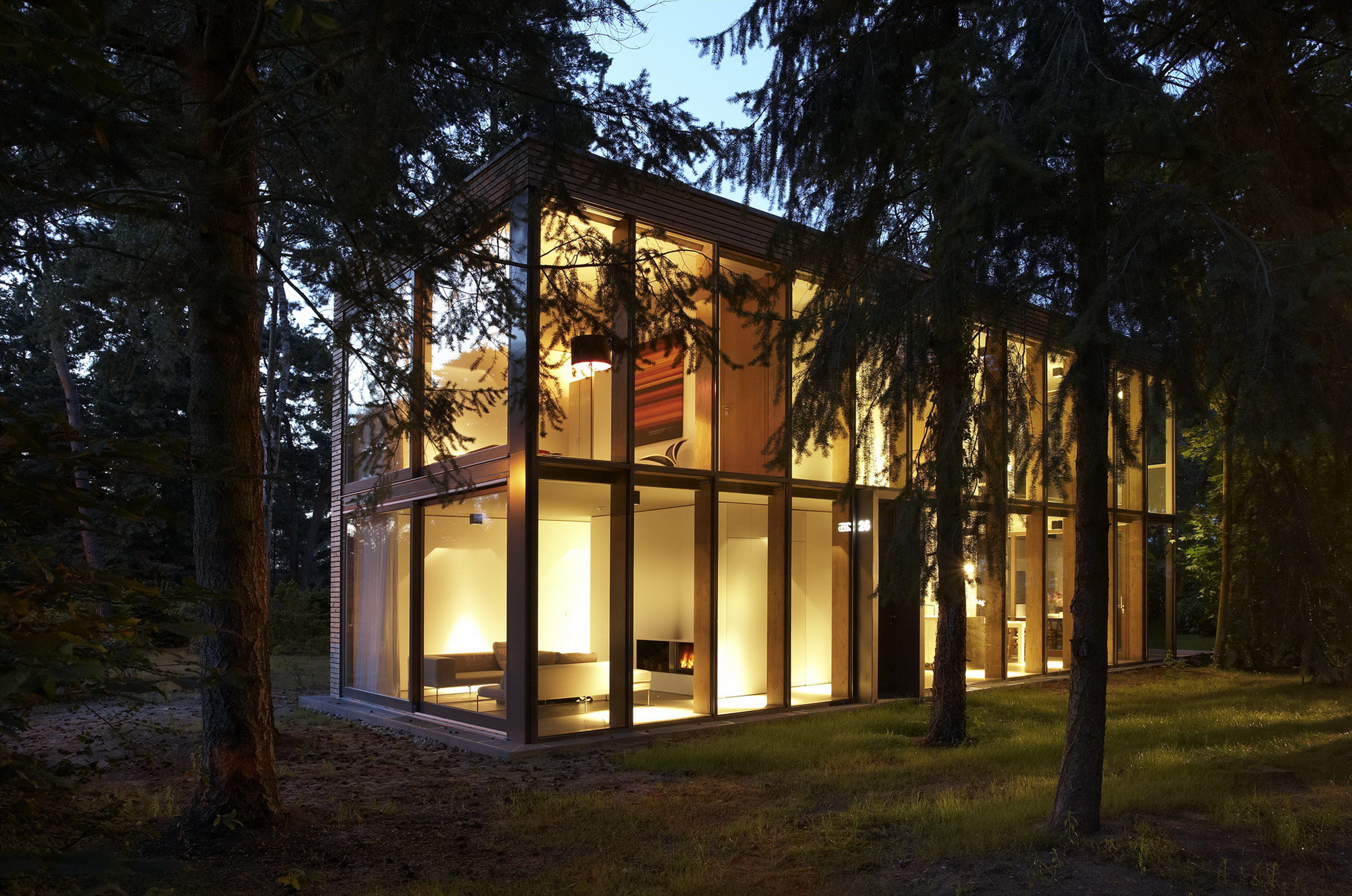 Minimum House by Scheidt Kasprusch Architekten