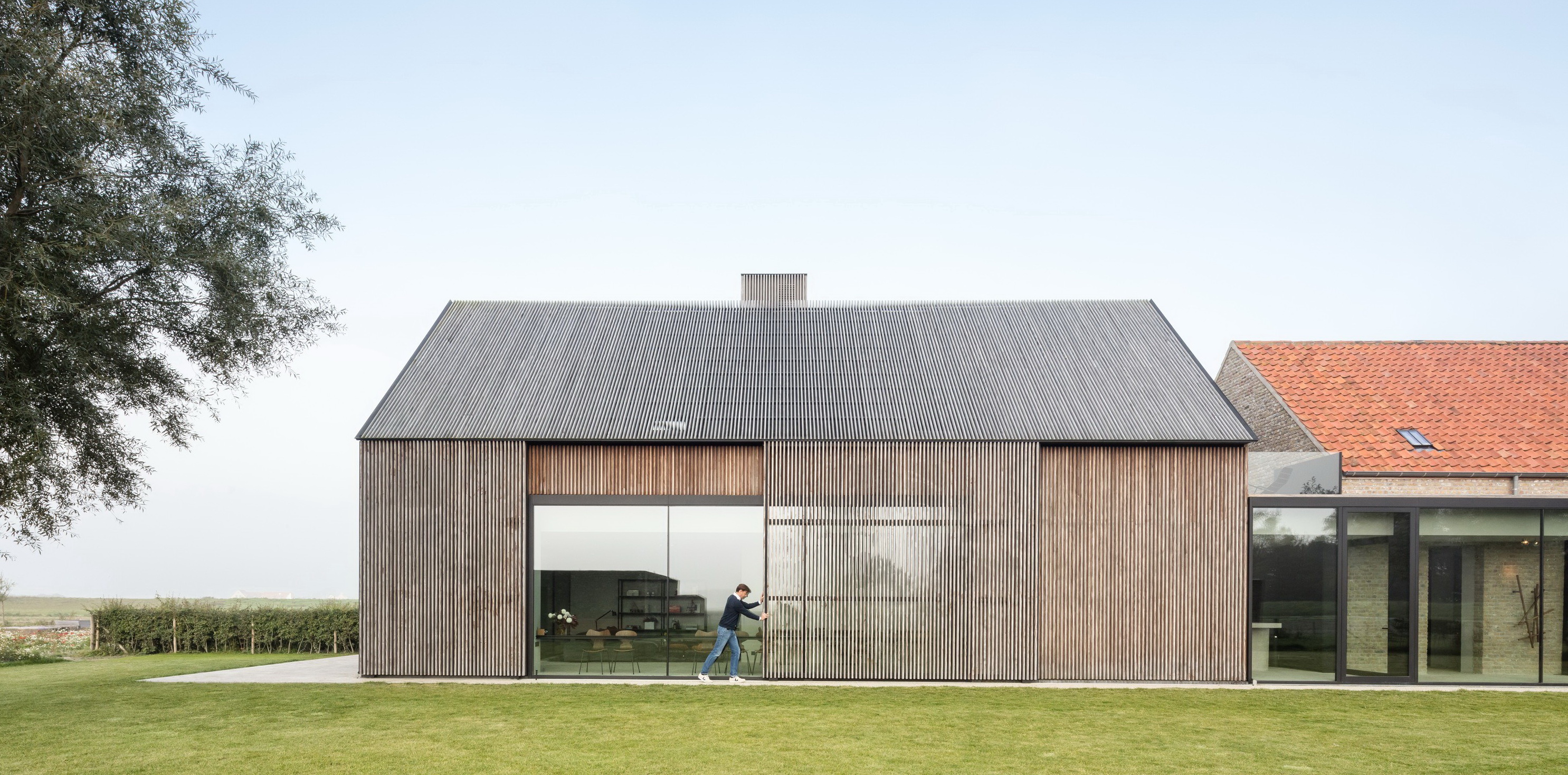 Residence DBB by Govaert & Vanhoutte Architects
