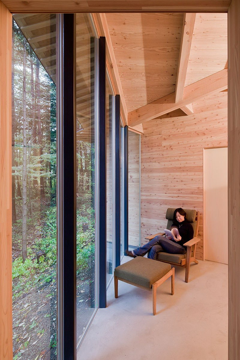 InBetween House by Koji Tsutsui Architect and Associates