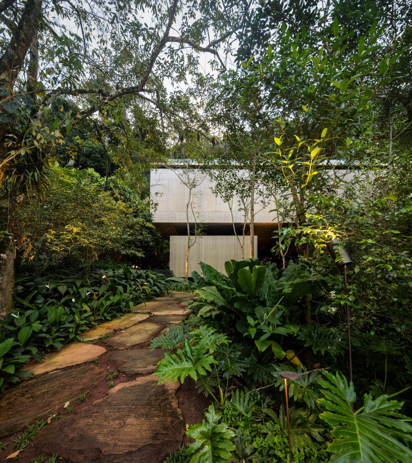 Jungle House by Studio MK27