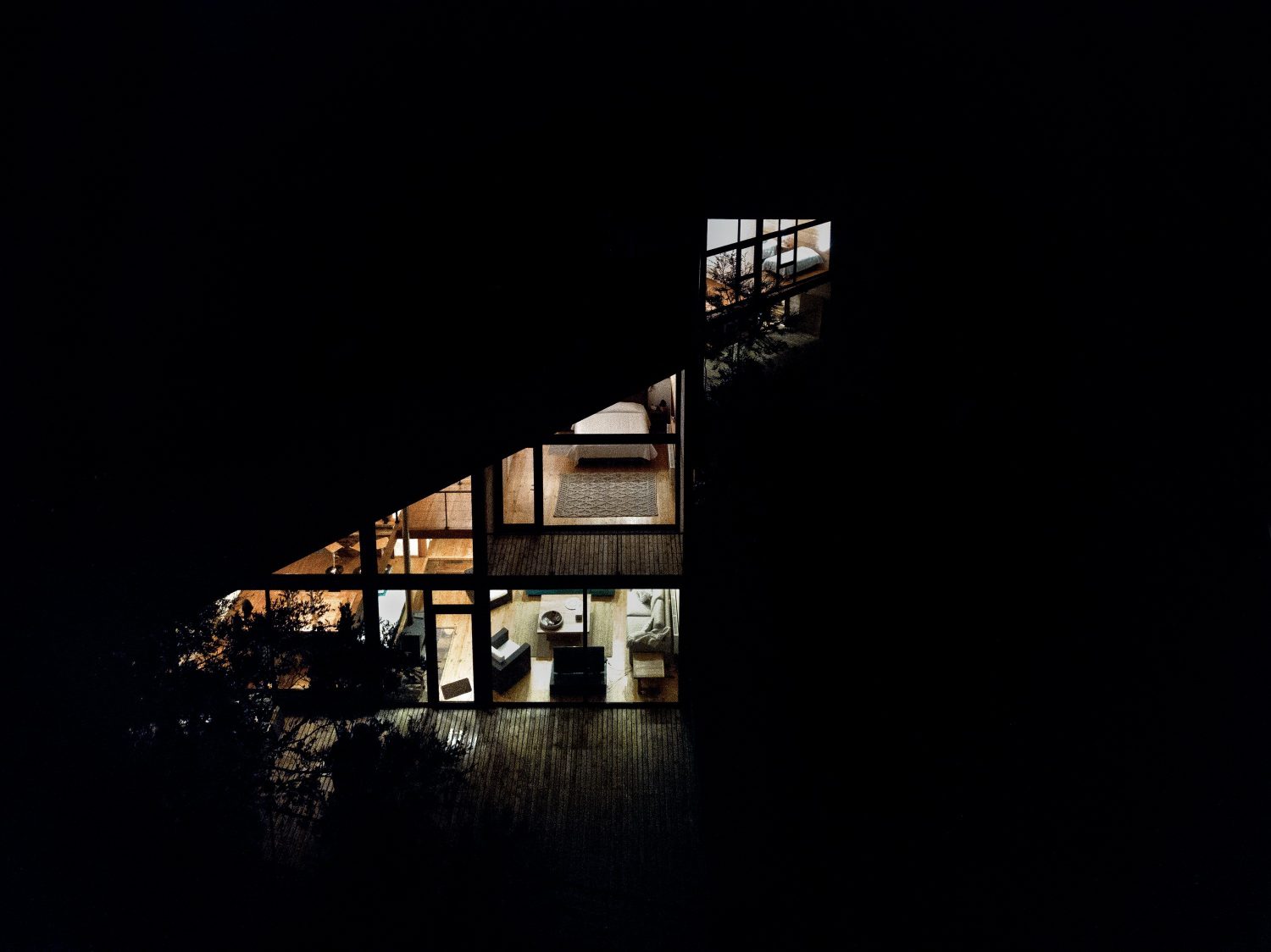 Split House – Lakeside Retreat by Hsu-Rudolphy