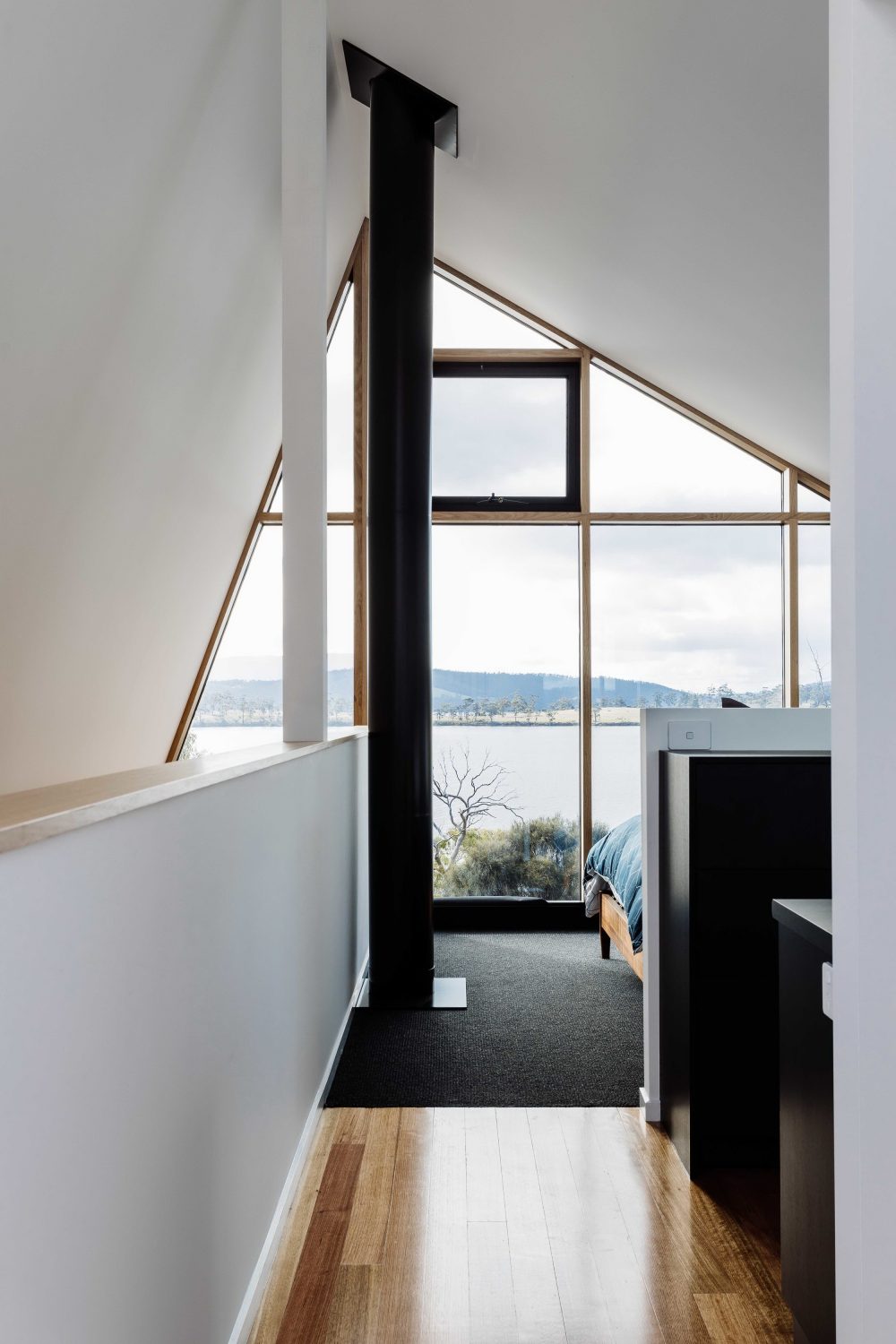 Apollo Bay House by Dock4 Architects