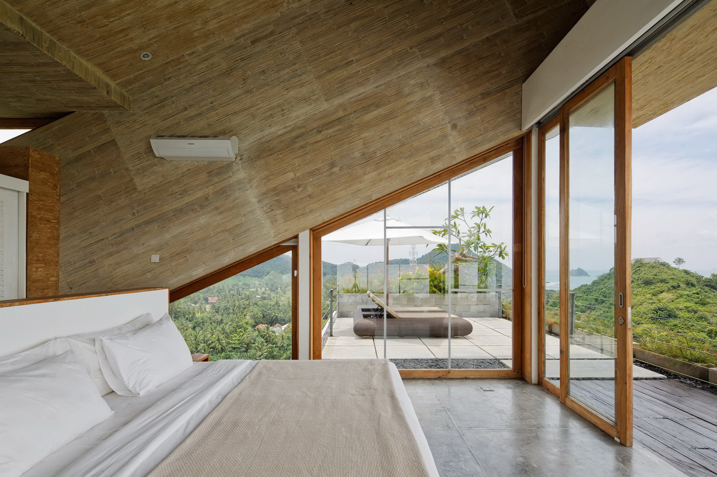 Clay House | Seven Heaven Residence by Budi Pradono Architects
