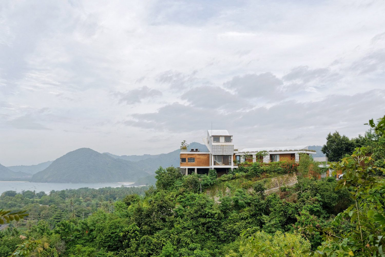 Clay House | Seven Heaven Residence by Budi Pradono Architects