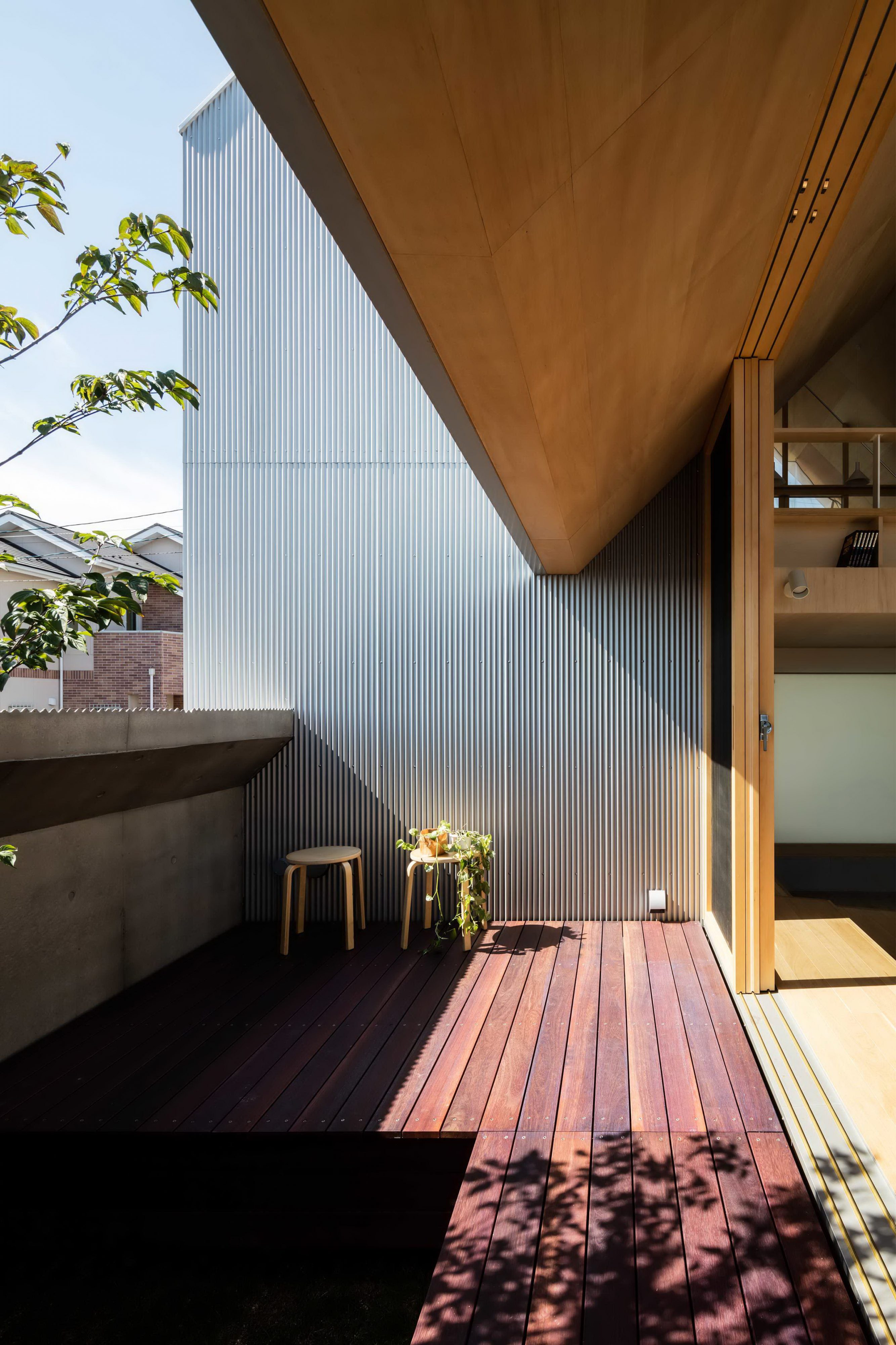 Newtown House by Kohei Yukawa + Hiroto Kawaguchi