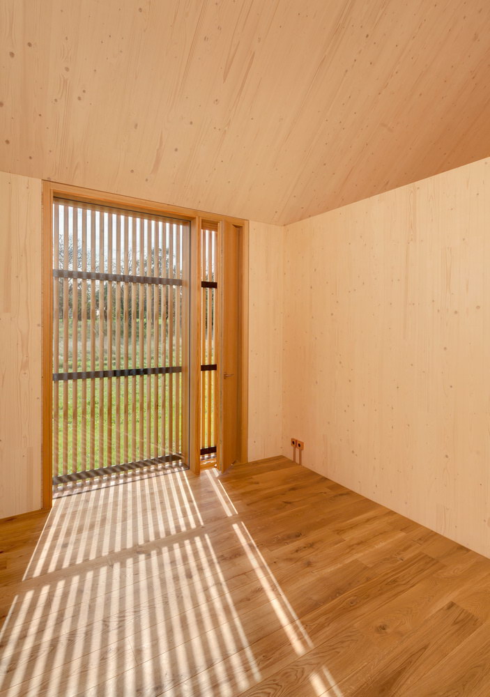 Timber House by KÜHNLEIN Architektur