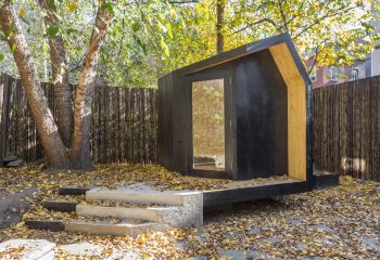 Tiny Writing Pavilion by Architensions