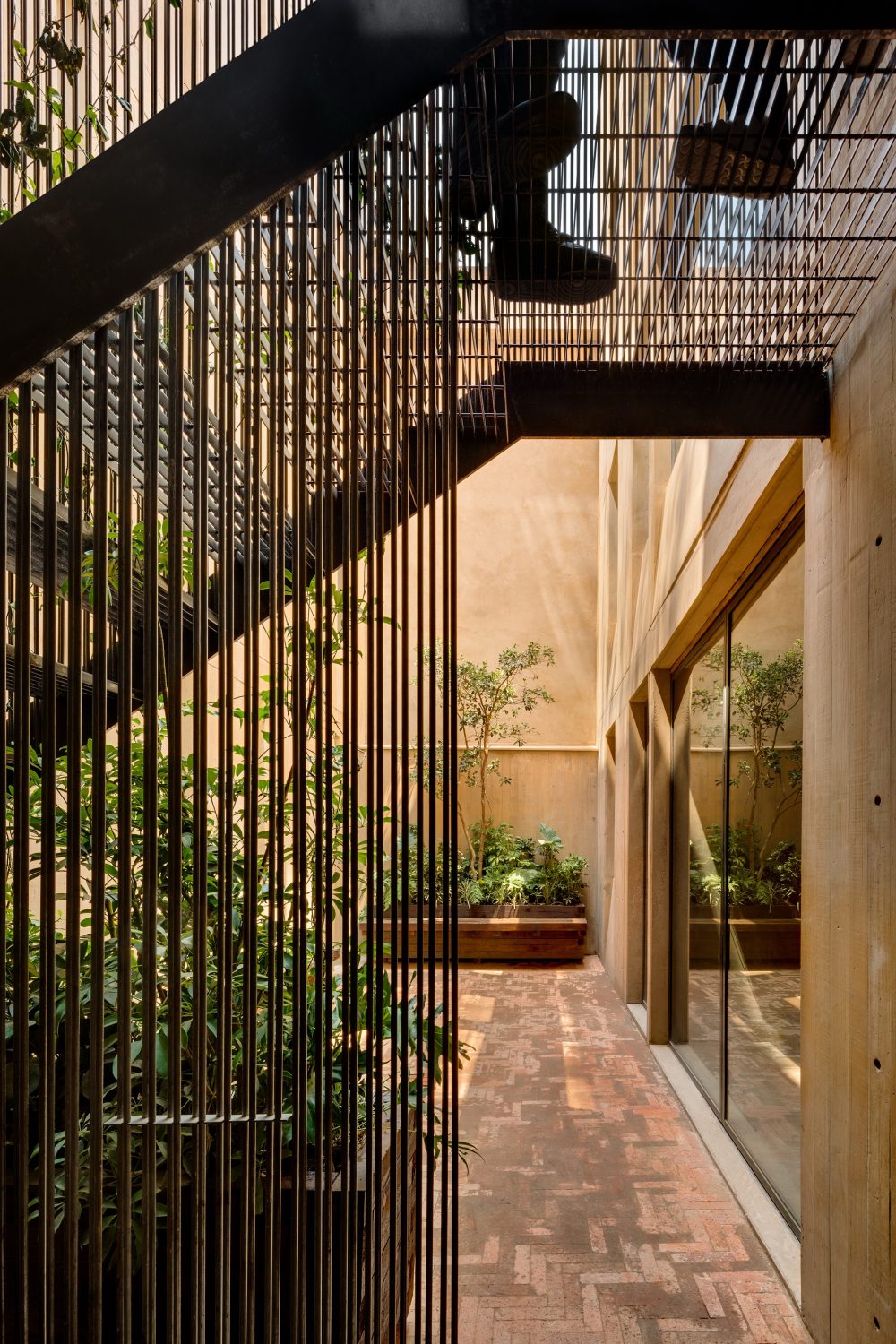 LC 710 | Apartment Complex by Taller Héctor Barroso