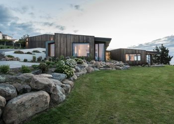 Mt Pleasant Home by Allfrey + South Architects