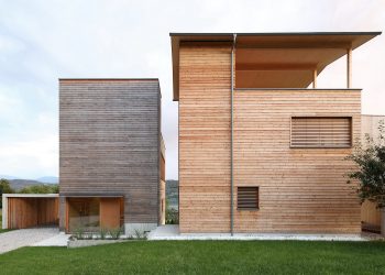 Two Wooden Towers by Hohengasser Wirnsberger Architekten