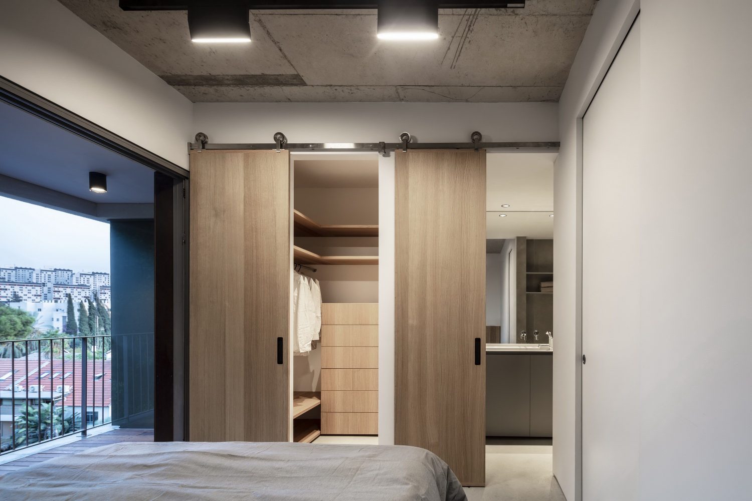 The Box Loft by Toledano+Architects