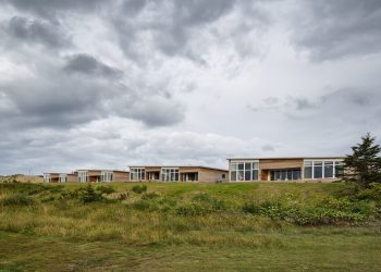 Cabot Links by Omar Gandhi Architect