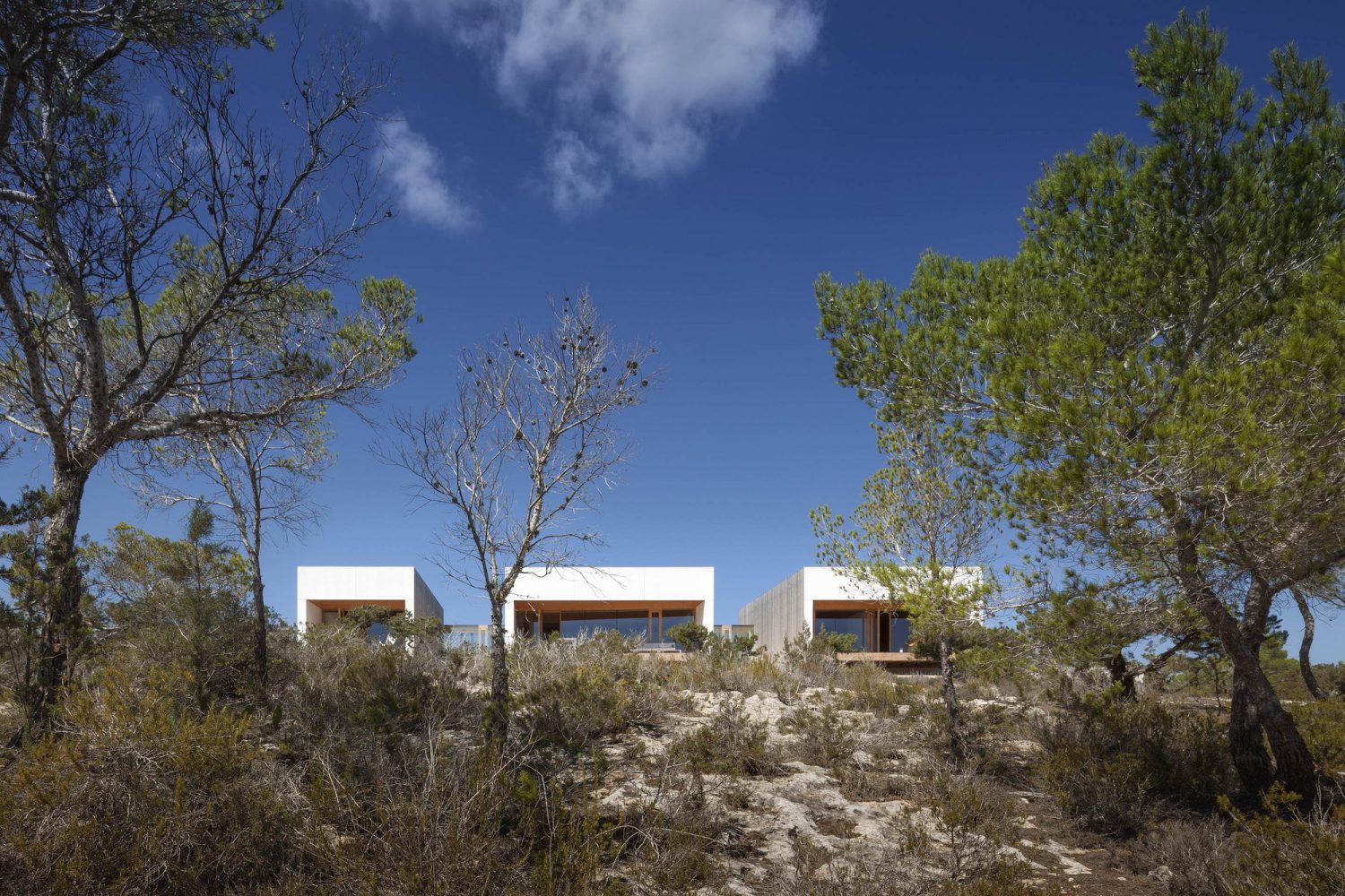 House in Formentera Island by Marià Castelló Martínez