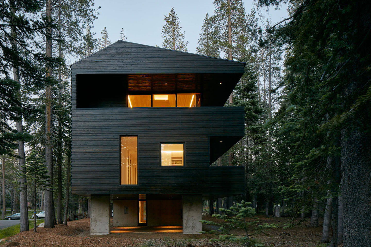 Troll Hus by Mork-Ulnes Architects