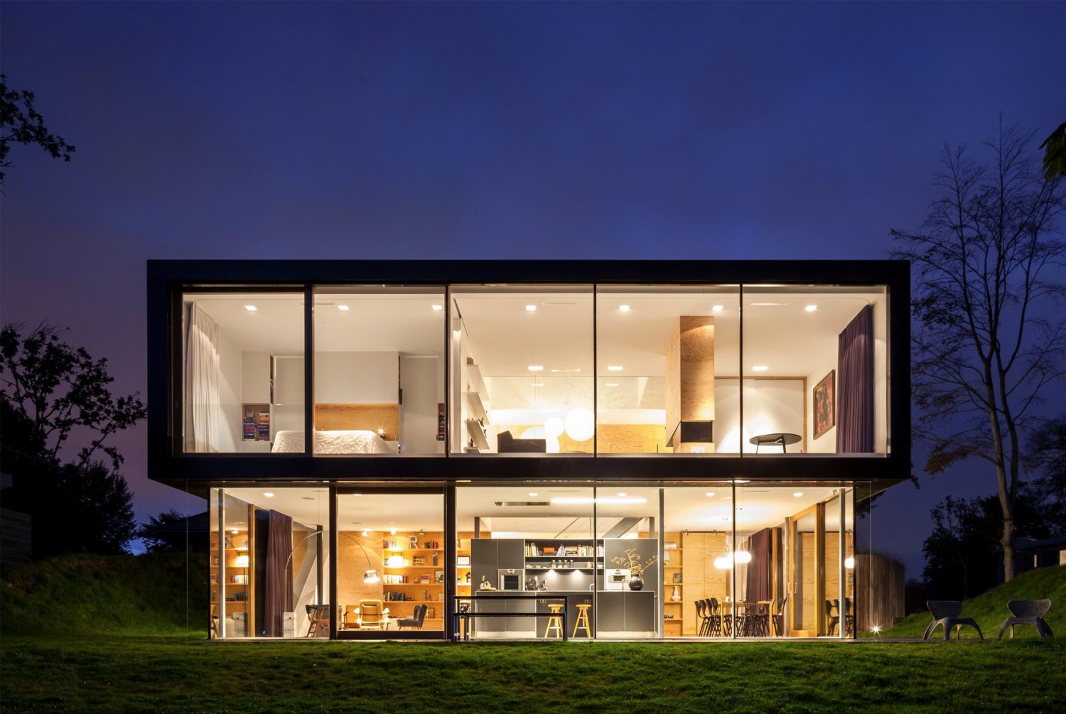 Villa V by Paul de Ruiter Architects