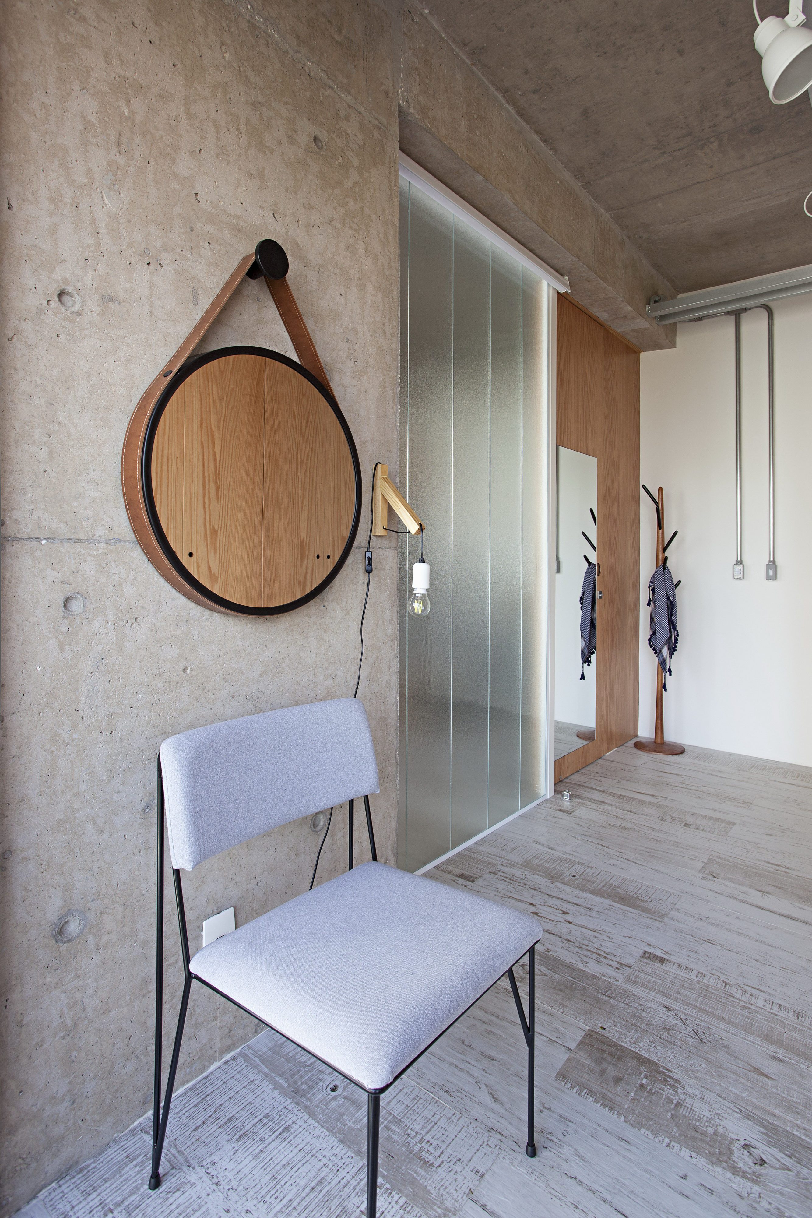 Apartment with Partitions by Casa100 Arquitetura