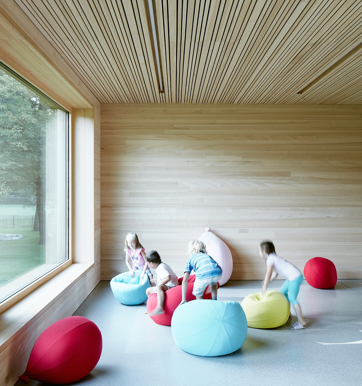 Kindergarten Susi Weigel by Bernardo Bader Architekten