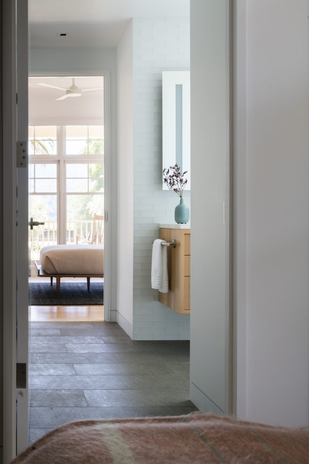 Wine Country Farmhouse by Bohlin Cywinski Jackson | Wowow Home Magazine