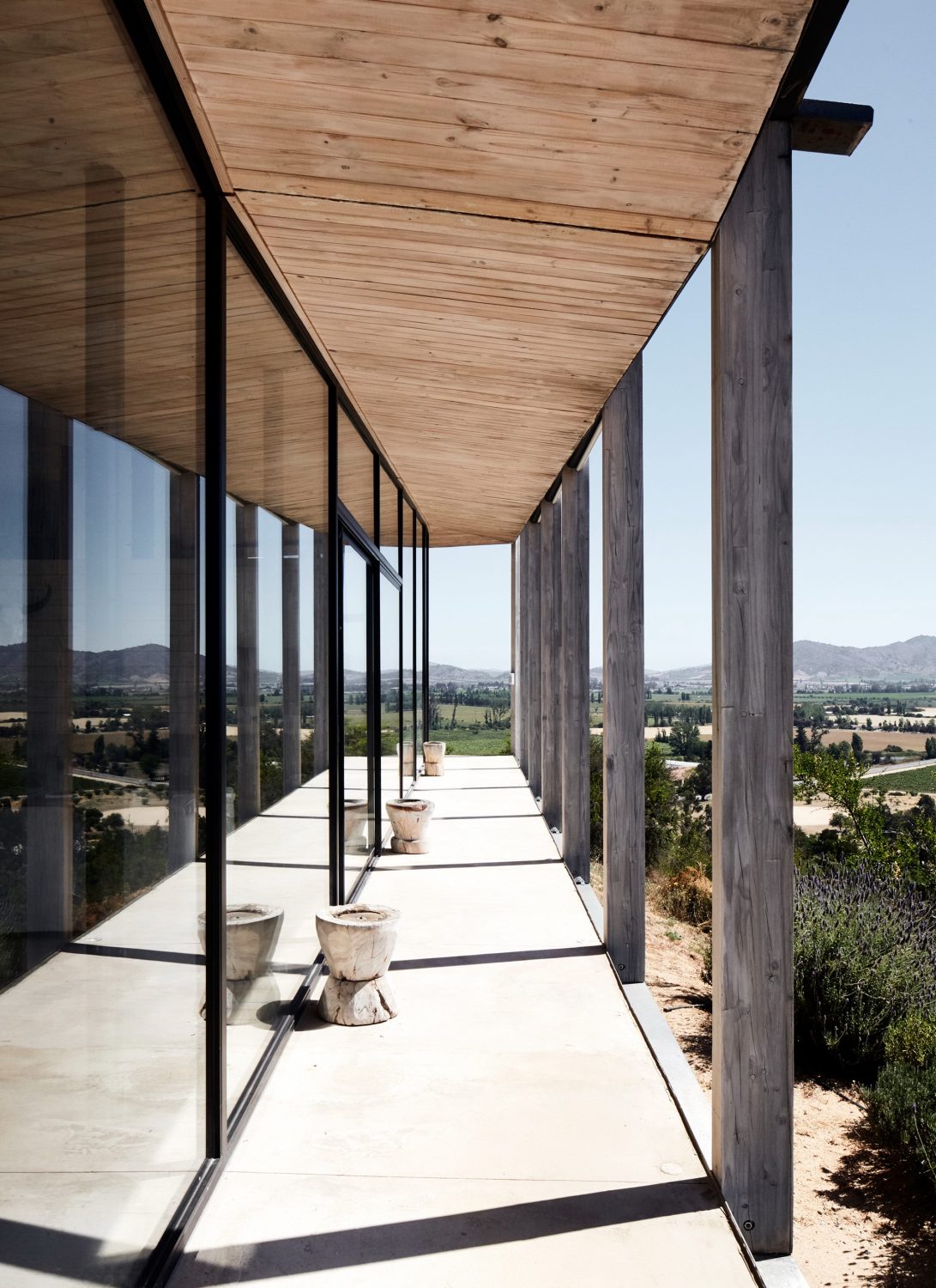 House 14 by Alvano y Riquelme Architects